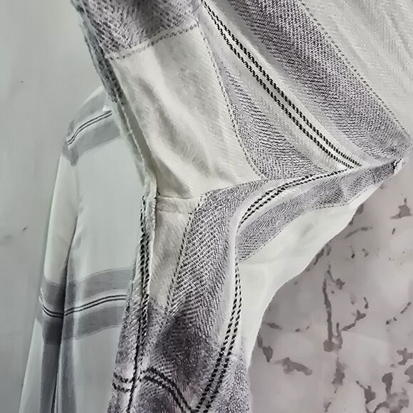 Rails Shirt Womens Medium White Gray Flannel Plaid Button Up Hunter Ash Cinder - Picture 10 of 16